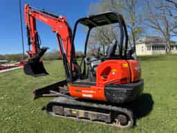 KX040-4R1   Stock No. 46889