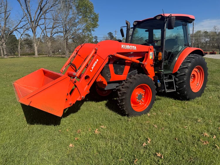 Kubota M5-111HDC   Stock No. 46544