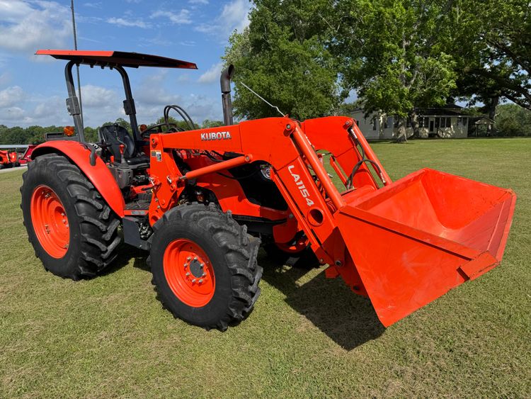 Kubota M7060HD   Stock No. 44237